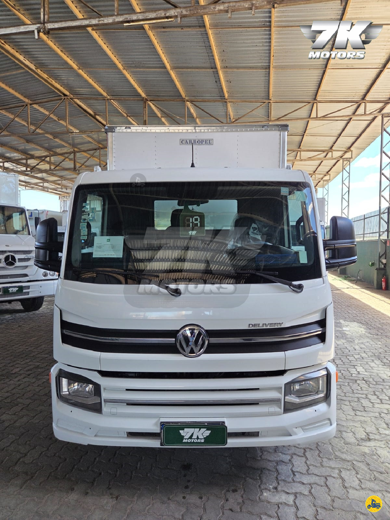 CAMINHAO VOLKSWAGEN DELIVERY EXPRESS Baú Furgão 3/4 4x2 7K Motors ITAITINGA CEARÁ CE